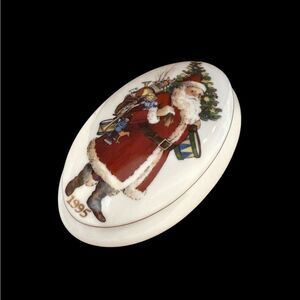 Vintage 1995 Reutter Santa Claus Porcelain Trinket Box Gold Rim Germany